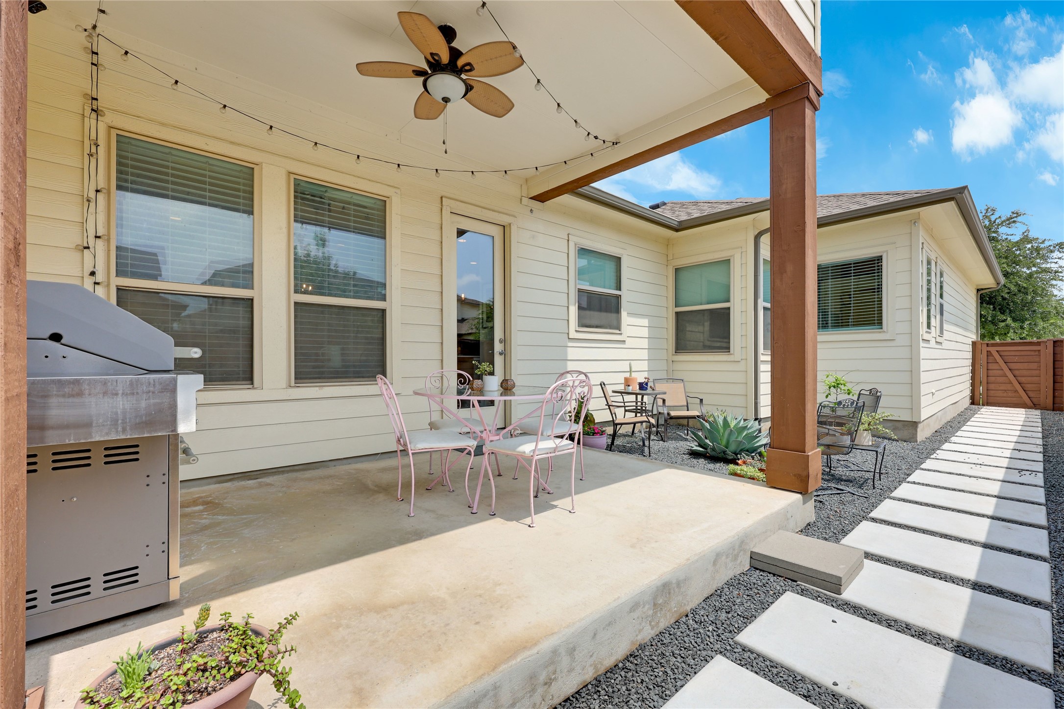 1615 Lawrence Street Austin, TX 78741 - Photo 36 of 38
