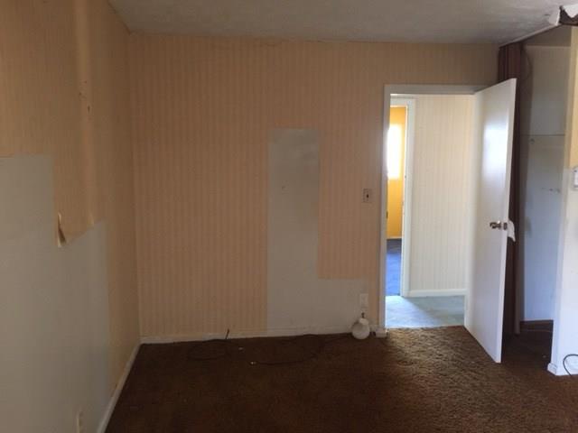 2726 Ebbie Road Indianapolis, IN 46219 - Photo 6 of 10 Gallery Image 6