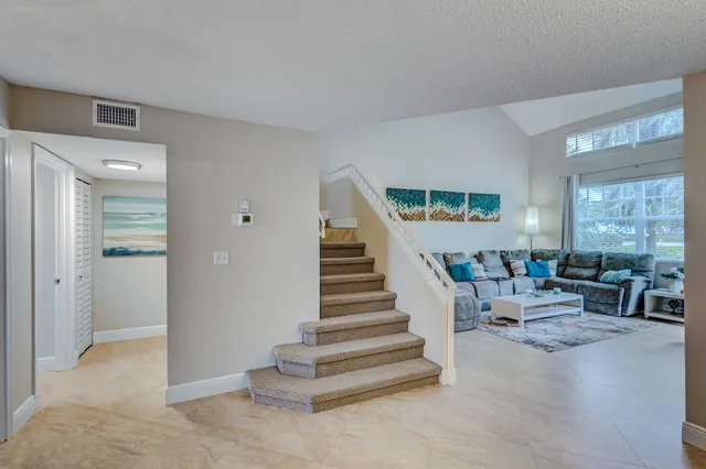 $6,000 | 406 Mainsail Circle, Jupiter, FL 33477