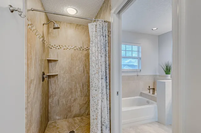 $6,000 | 406 Mainsail Circle, Jupiter, FL 33477