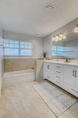 $6,000 | 406 Mainsail Circle, Jupiter, FL 33477