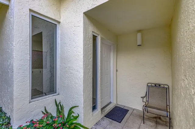 $6,000 | 406 Mainsail Circle, Jupiter, FL 33477