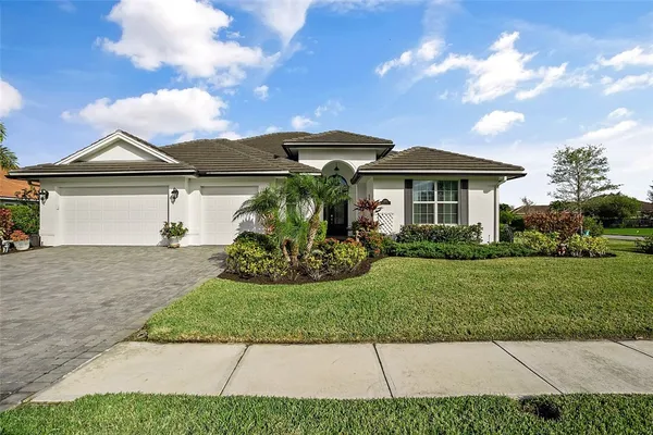 $739,000 | 8280 Halbert Lane, Vero Beach, FL 32968