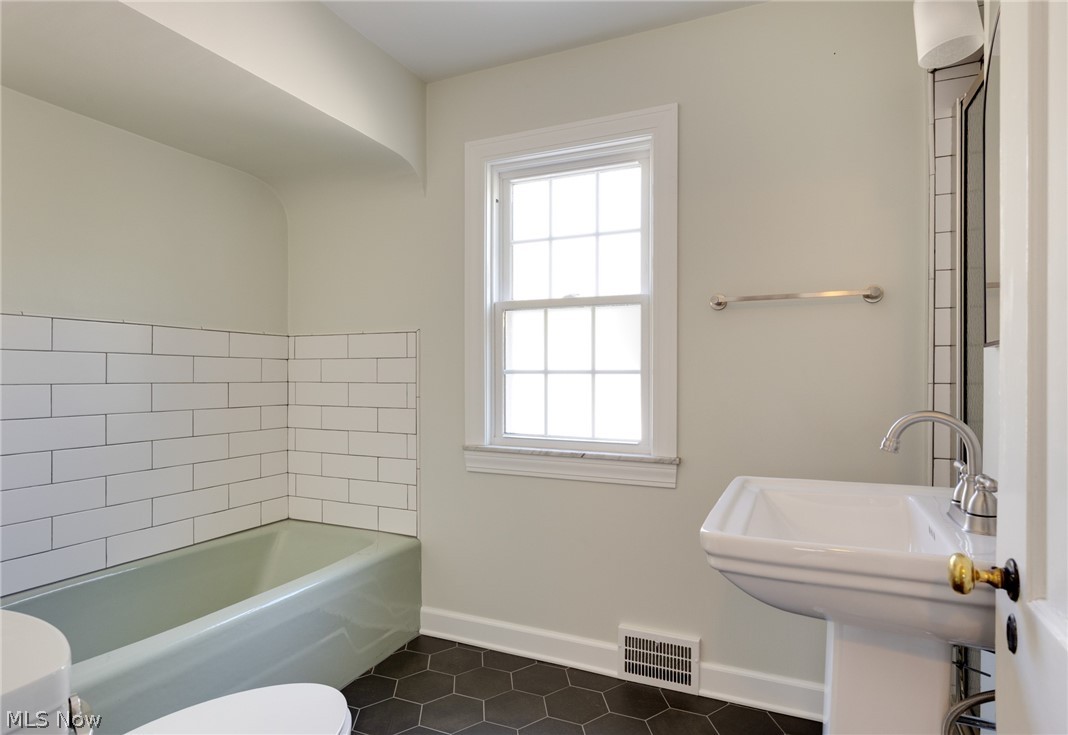 3655 Traver Road Beachwood, OH 44122 - Photo 26 of 42