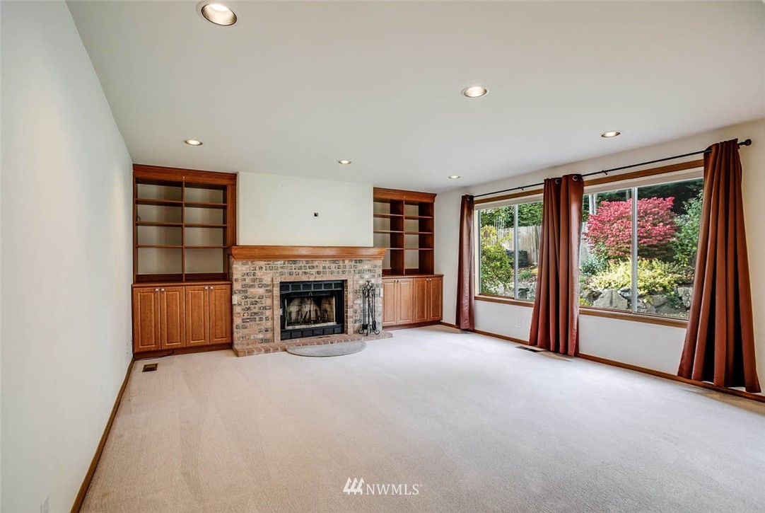 1803 Field Avenue Northeast Renton, WA 98059 - Photo 13 of 25 Gallery Image 13