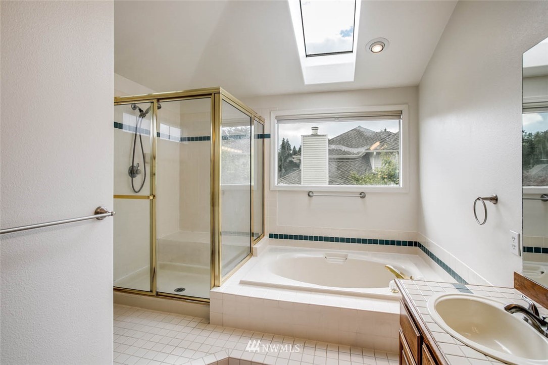 1803 Field Avenue Northeast Renton, WA 98059 - Photo 20 of 25 Gallery Image 20