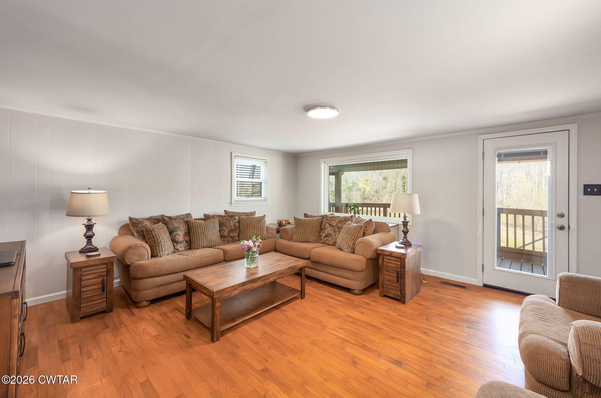 108 Springbrook Drive Jackson, TN 38305 - Photo 5 of 40 a living room with furniture and a window