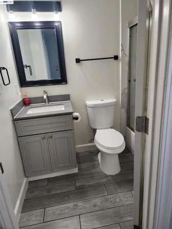 $1,300 | 4985 North Holt Avenue, Fresno, CA 93705
