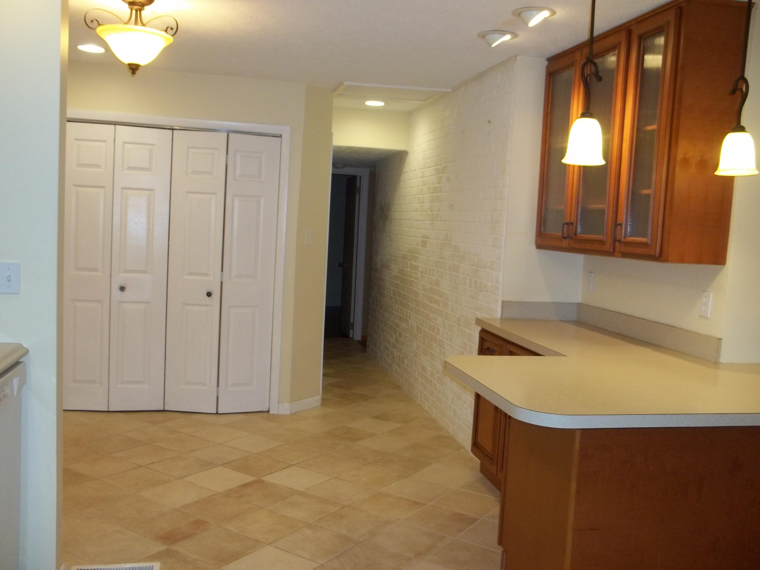 107 Dixie Lane Oak Ridge, TN 37830 - Photo 7 of 20 100_6641
