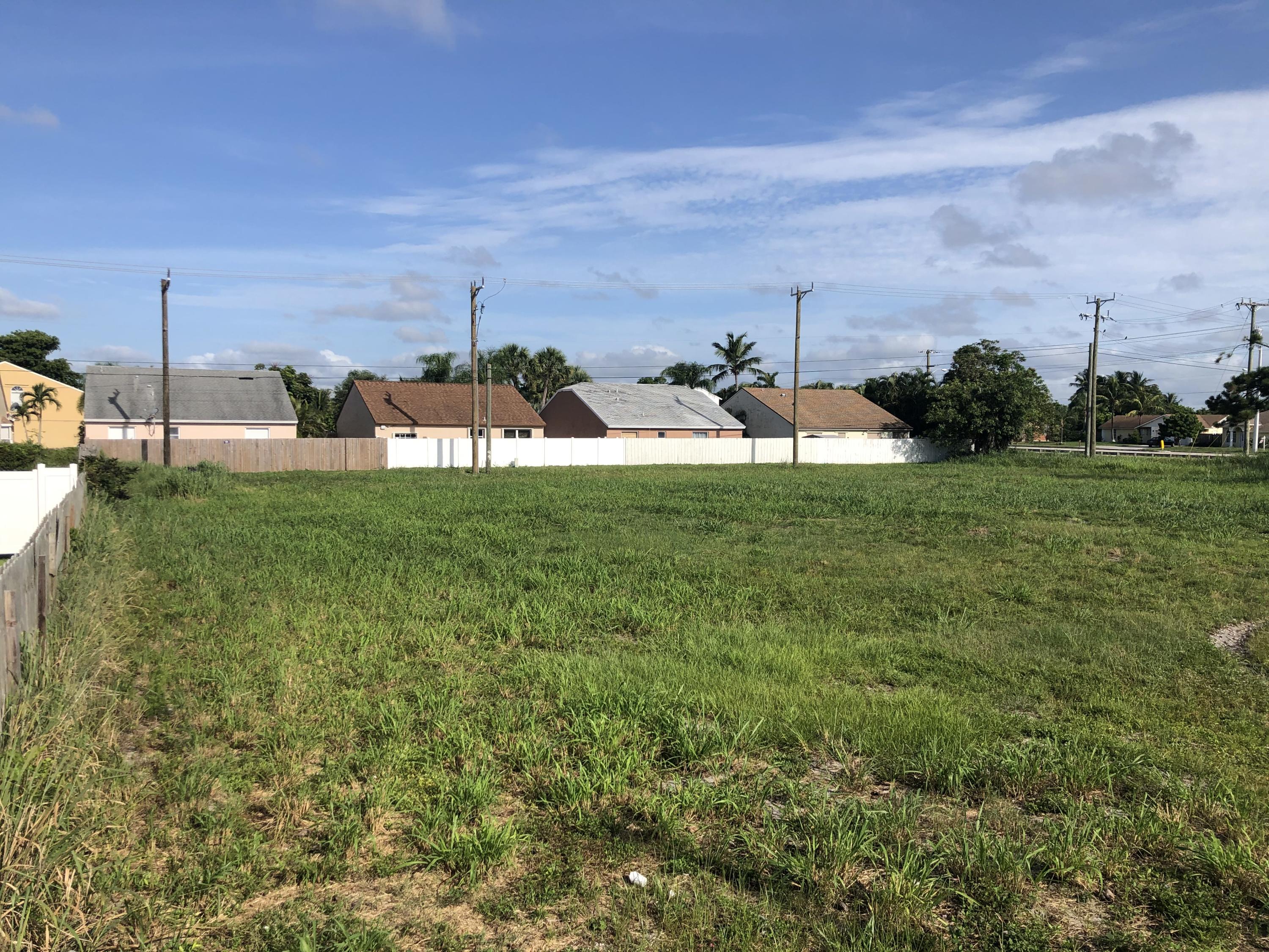 7071 Thompson Road Boynton Beach, FL 33426 - Photo 3 of 4 IMG_0616
