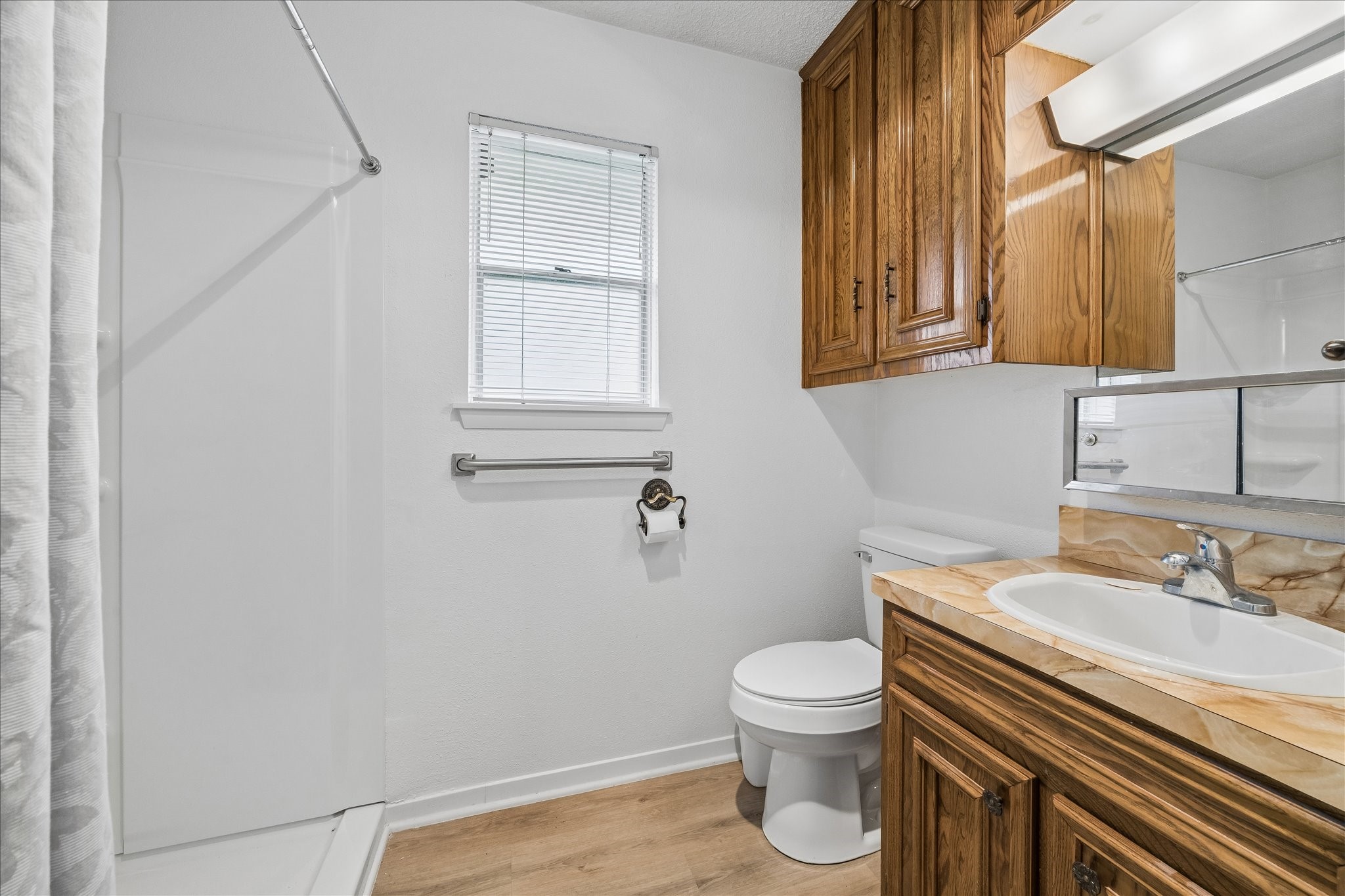 6002 Weeping Willow Road Houston, TX 77092 - Photo 23 of 27 Gallery Image 23