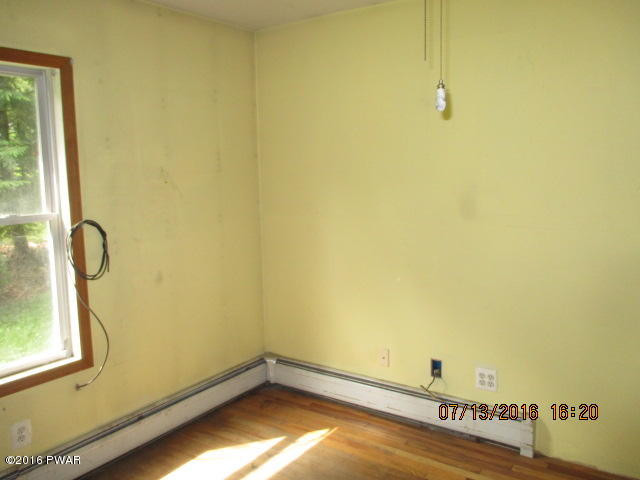 113 Deep Brook Road Milford, PA 18337 - Photo 2 of 7