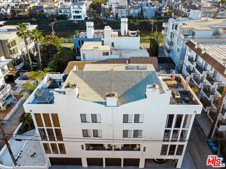 14 Mast Street Marina del Rey, CA 90292 - Photo 26 of 56