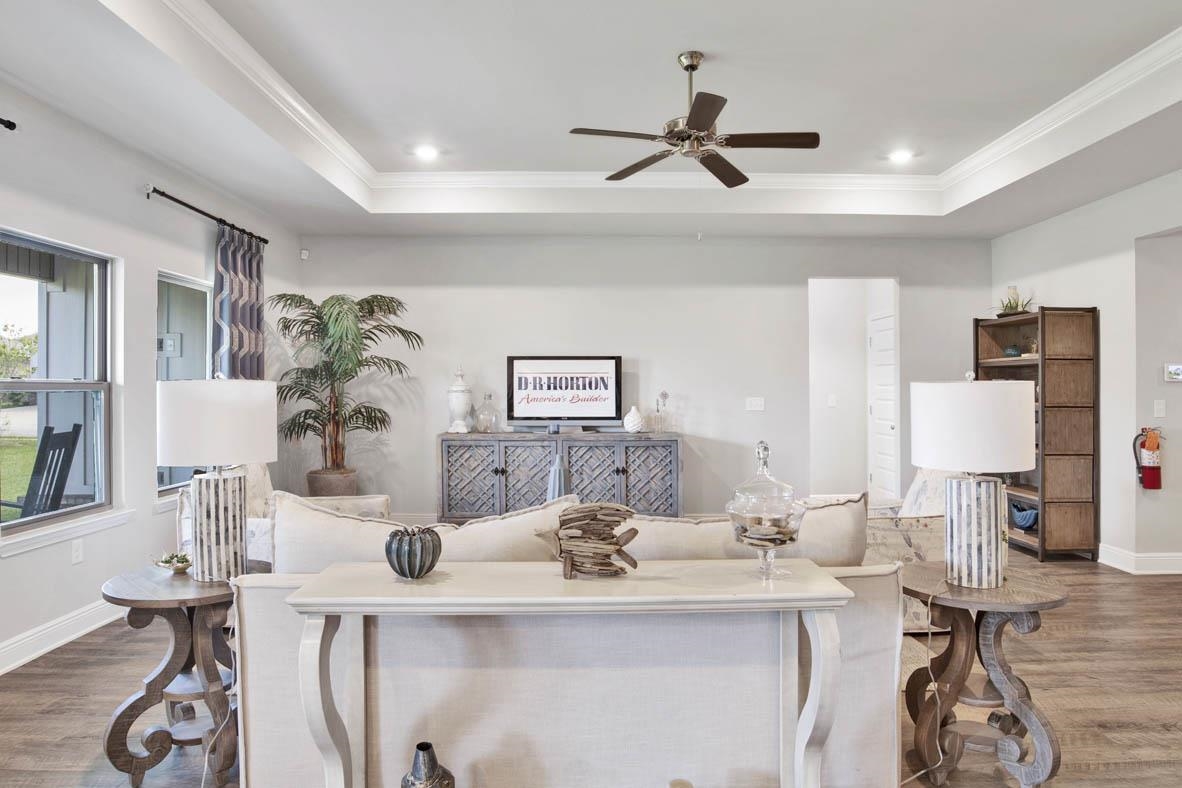 12895 Shoshoney Circle Fairhope, AL 36532 - Photo 7 of 30 Living Room