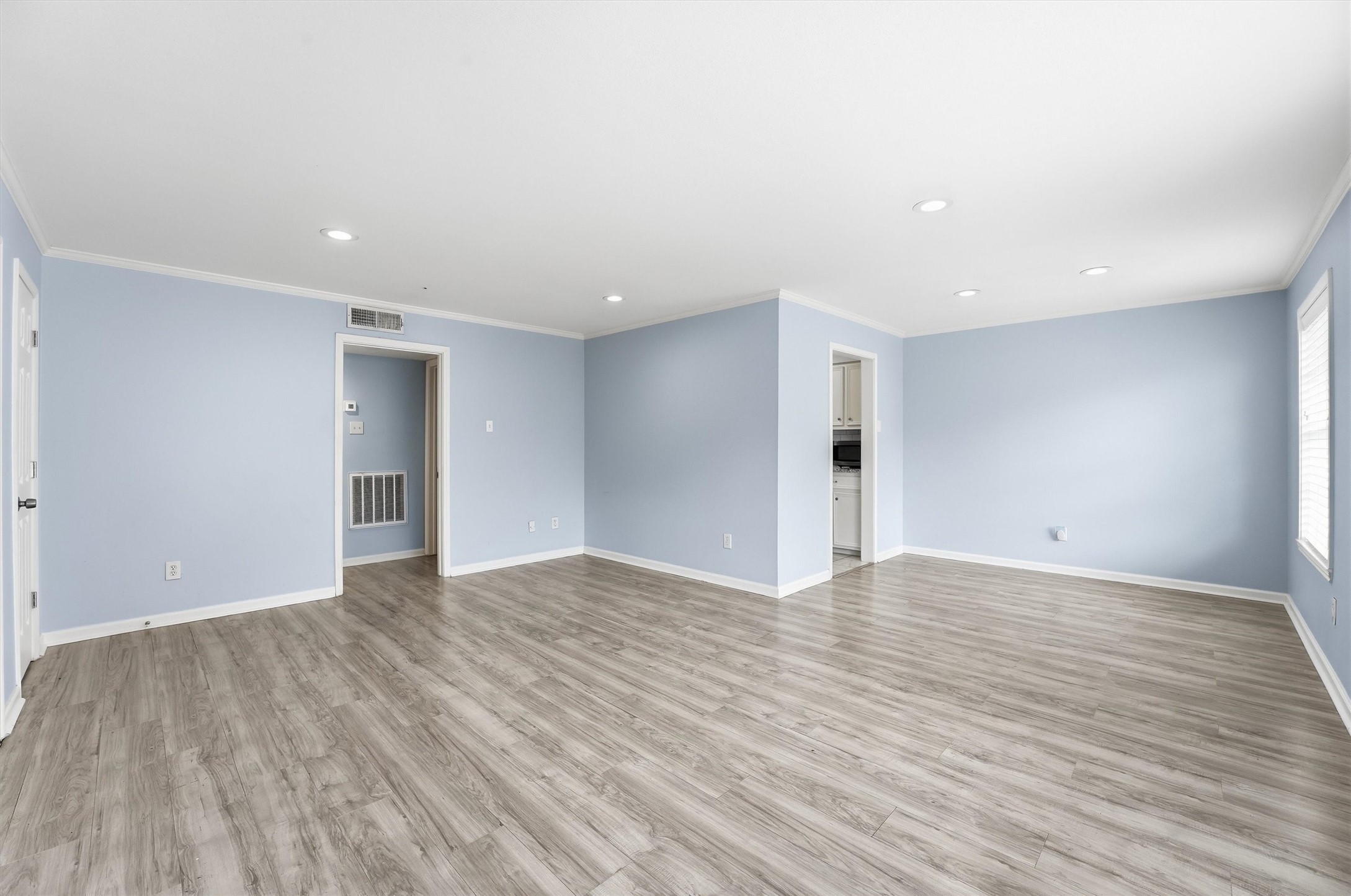 7900 Westheimer Road, Unit 146 Houston, TX 77063 - Photo 7 of 27 Gallery Image 7