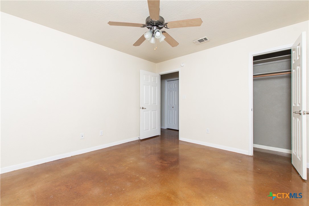 211 West Arlo Road, Unit A Harker Heights, TX 76548 - Photo 10 of 19 a view of an empty room
