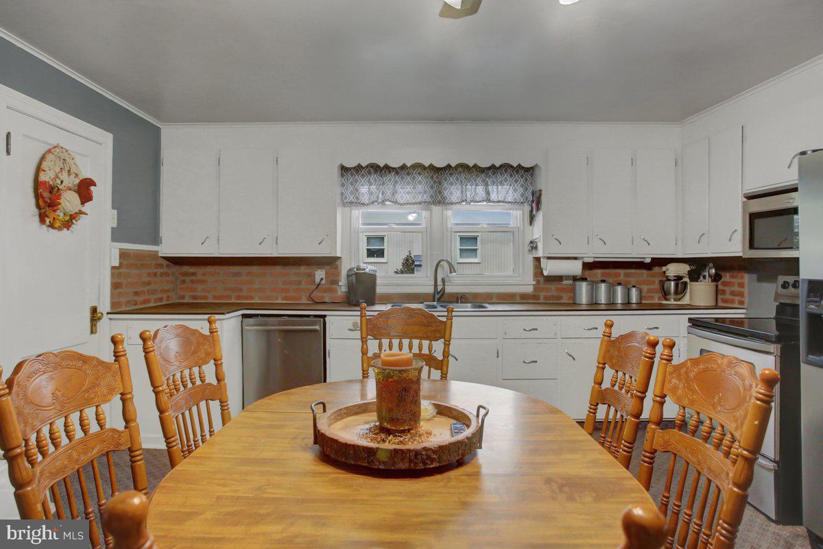 1487 Roxbury Road Shippensburg, PA 17257 - Photo 13 of 38 Gallery Image 13