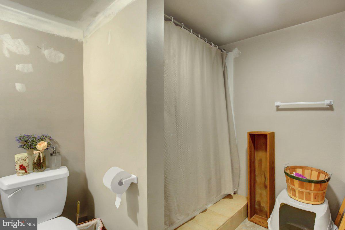 1487 Roxbury Road Shippensburg, PA 17257 - Photo 25 of 38 Gallery Image 25