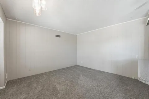 $425,000 | 8616-18 West 78th Terrace, Overland Park, KS 66204