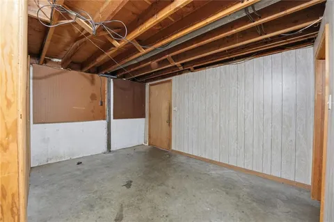 $425,000 | 8616-18 West 78th Terrace, Overland Park, KS 66204