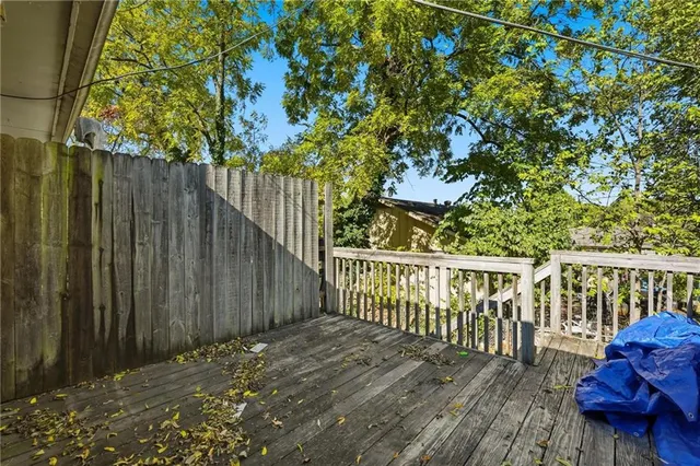 $425,000 | 8616-18 West 78th Terrace, Overland Park, KS 66204