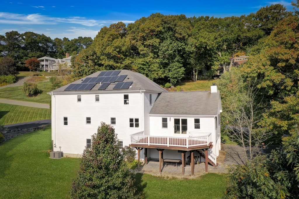 65 Blue Ridge Road North Andover, MA 01845 - Photo 4 of 37 Gallery Image 4