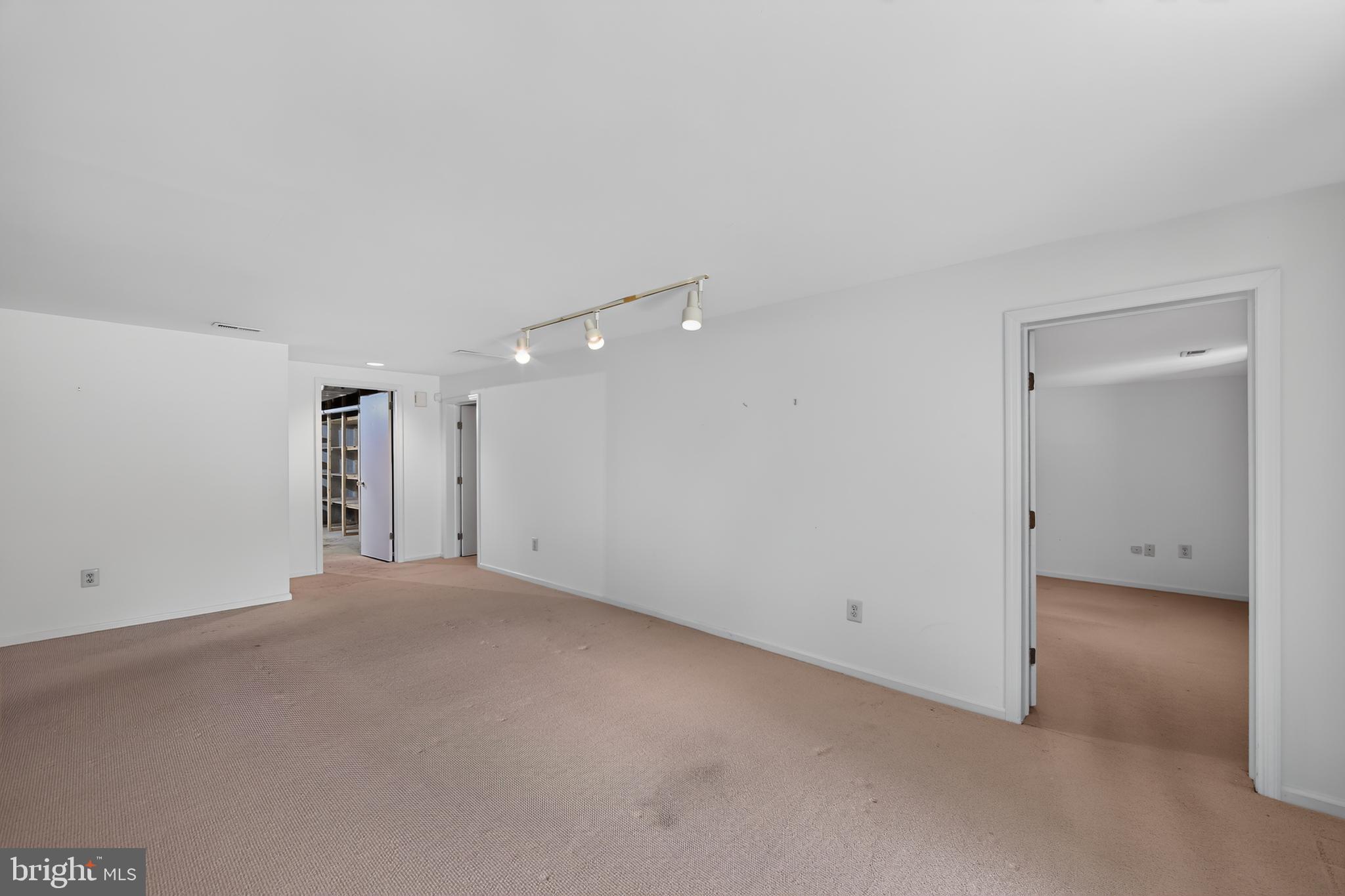 44 Hunters Run Newtown Square, PA 19073 - Photo 31 of 41