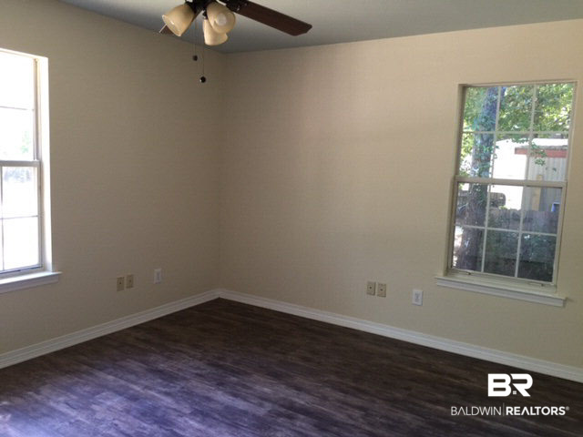 5249 Pine Road Orange Beach, AL 36561 - Photo 7 of 24 Large Guest Bedrooms