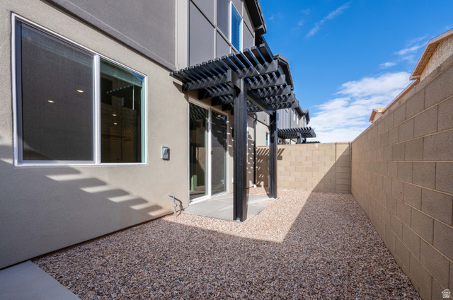 4013 Razor Drive, Unit 114 Washington, UT 84780 - Photo 15 of 22 *Photo of similar home