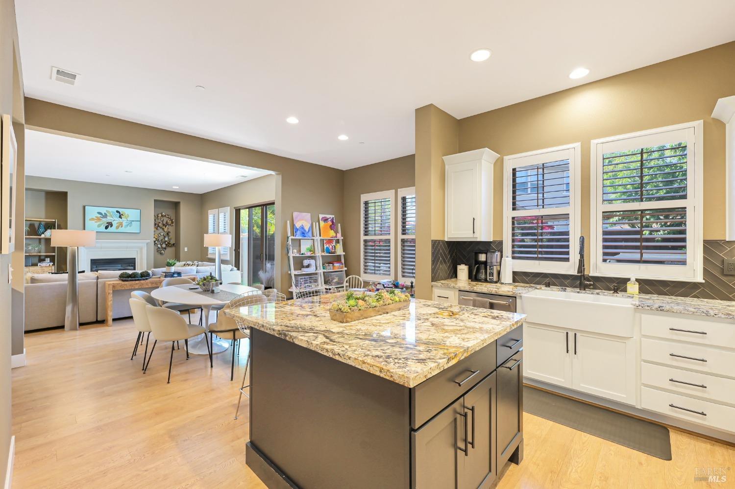 46 Audubon Way Novato, CA 94949 - Photo 14 of 31 a kitchen with a stove and a refrigerator