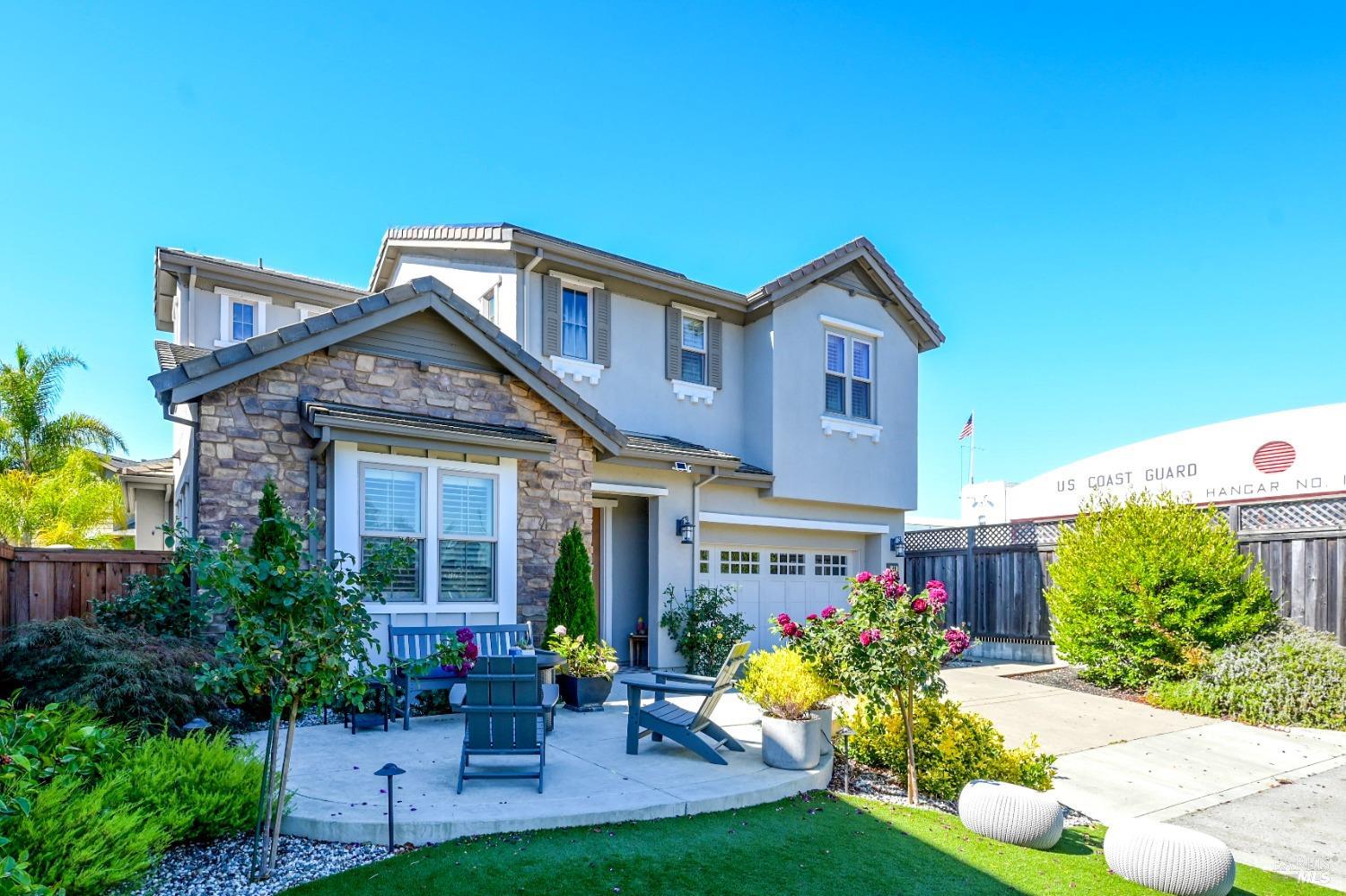 46 Audubon Way Novato, CA 94949 - Photo 2 of 31 a front view of a house with garden