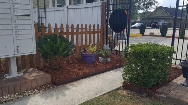 $1,650 | 12333 Village Maison Drive, Walker, LA 70785