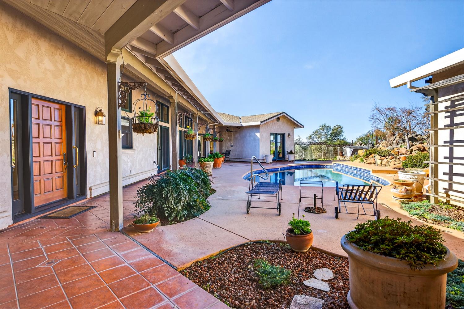 19165 Leopard Court Grass Valley, CA 95949 - Photo 7 of 74