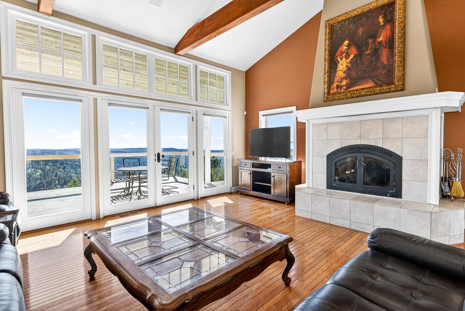 19165 Leopard Court Grass Valley, CA 95949 - Photo 9 of 74 Living Room With Incredible Views