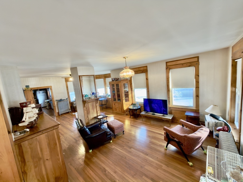 13 Wright Street Stoneham, MA 02180 - Photo 4 of 25