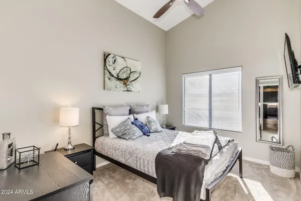 $4,650 | 14630 North 44th Street, Phoenix, AZ 85032