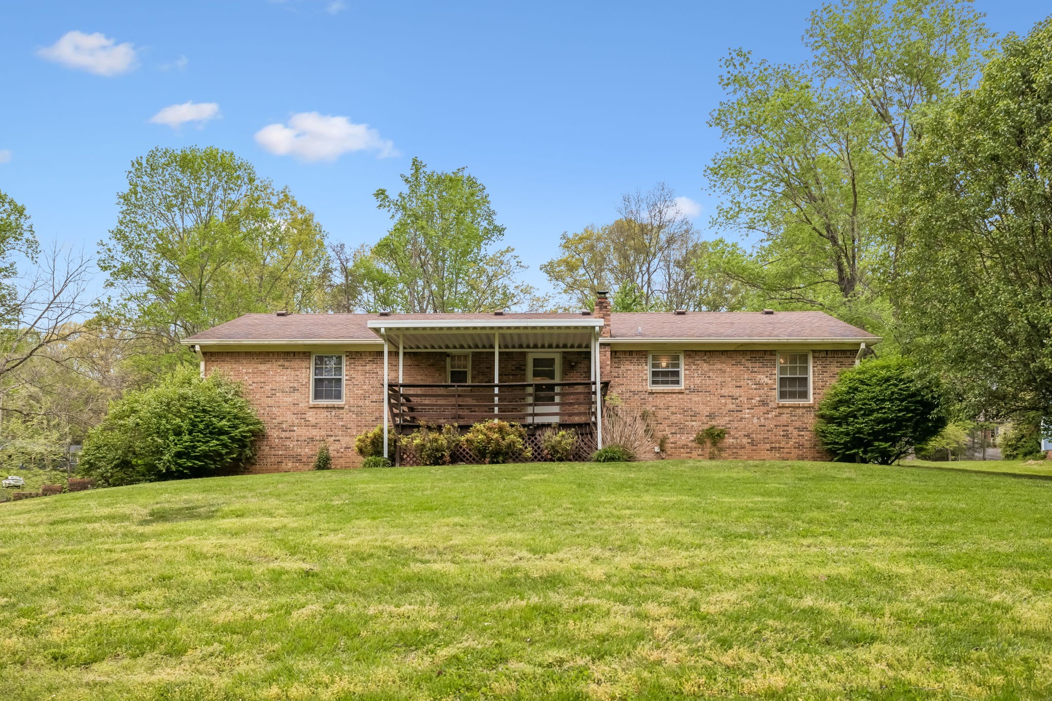 1343 Whiteaker Springs Road Cookeville, TN 38506 - Photo 45 of 48 a view of a house with garden