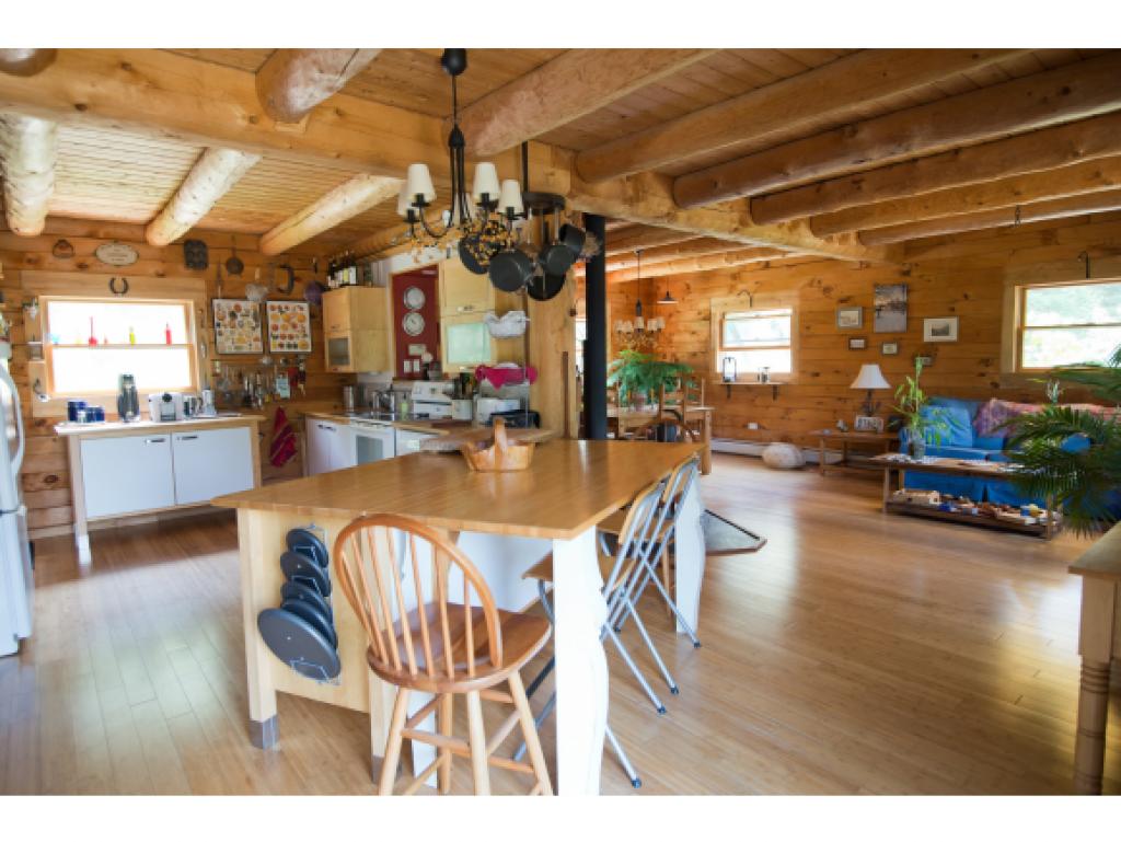 860 East Lake Road Ludlow, VT 05149 - Photo 3 of 27