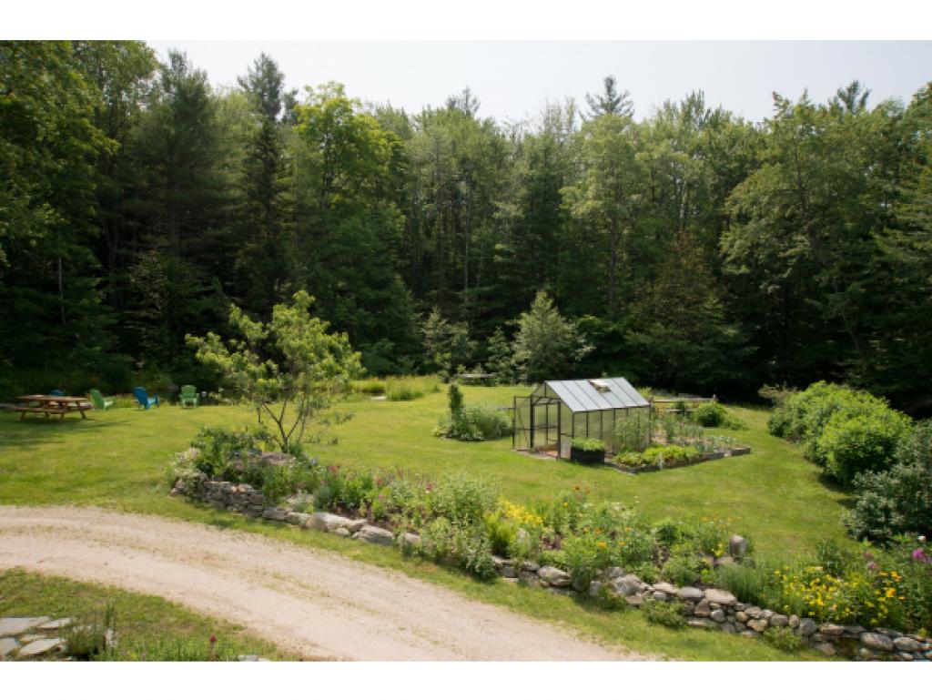 860 East Lake Road Ludlow, VT 05149 - Photo 21 of 27