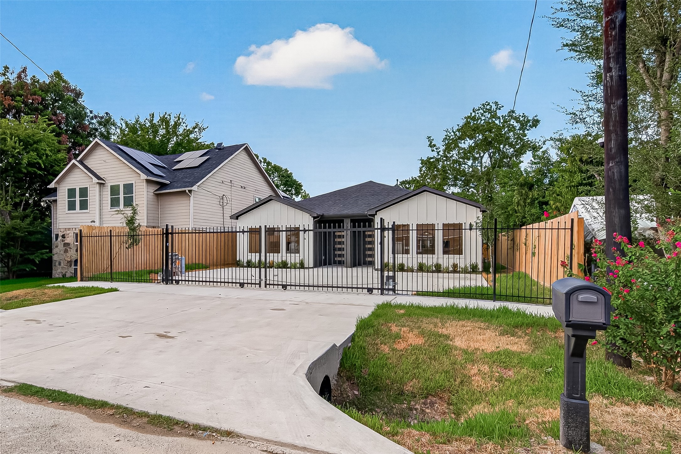 3815 Lydia Street Houston, TX 77021 - Photo 10 of 44 Gallery Image 10