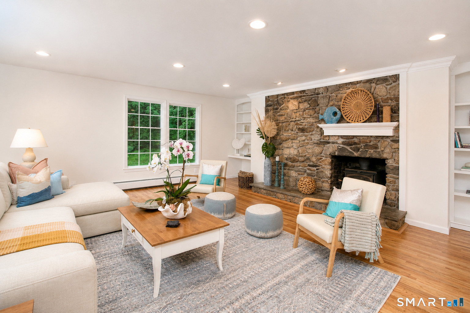 4 North Valley Road Ridgefield, CT 06877 - Photo 3 of 40