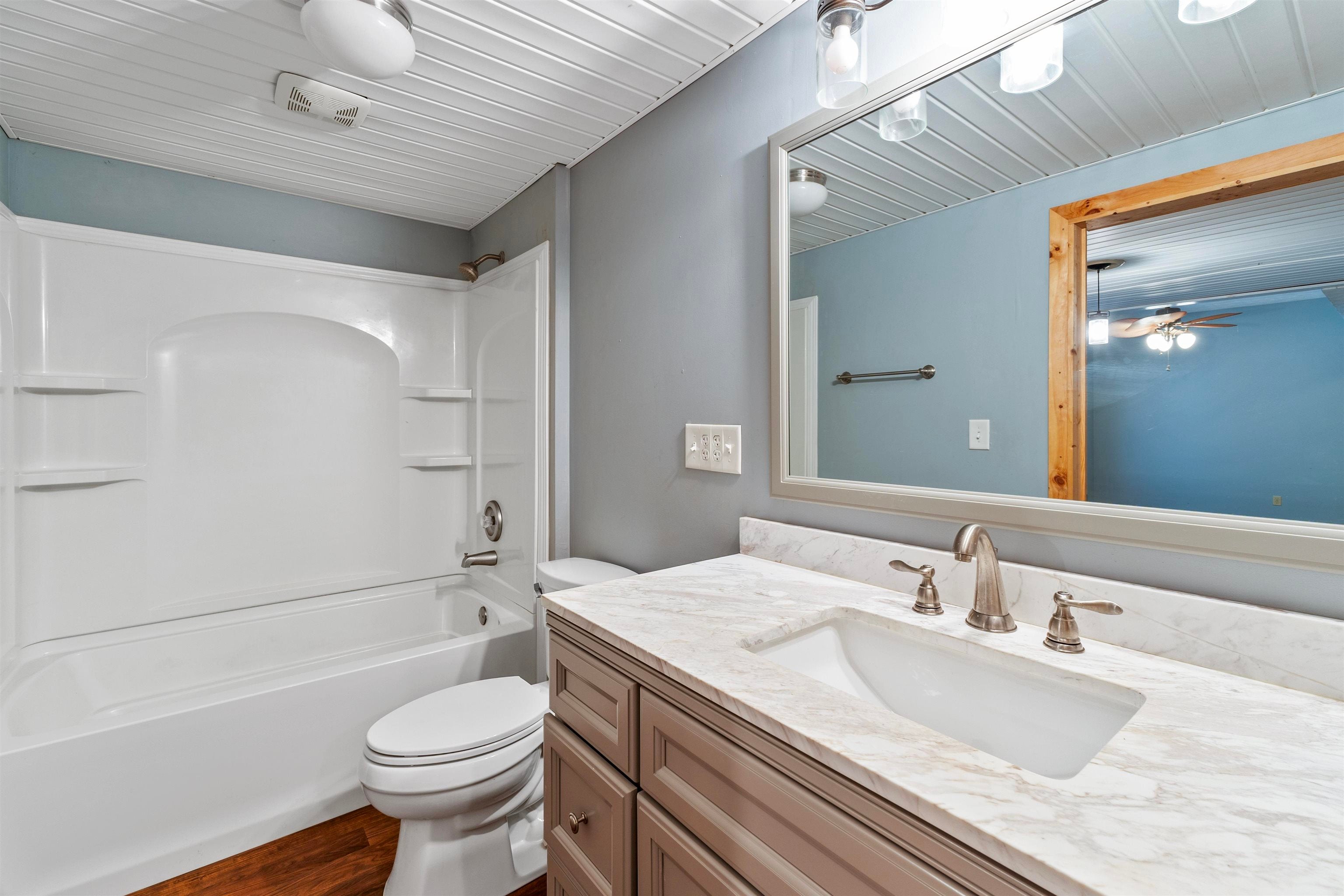 4961 Green Valley Road Huntington, WV 25701 - Photo 26 of 32 Gallery Image 26