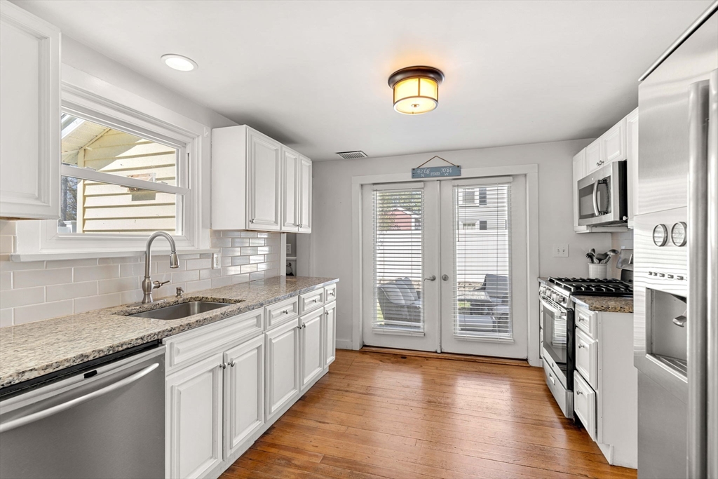 4 6th Street Ipswich, MA 01938 - Photo 3 of 29