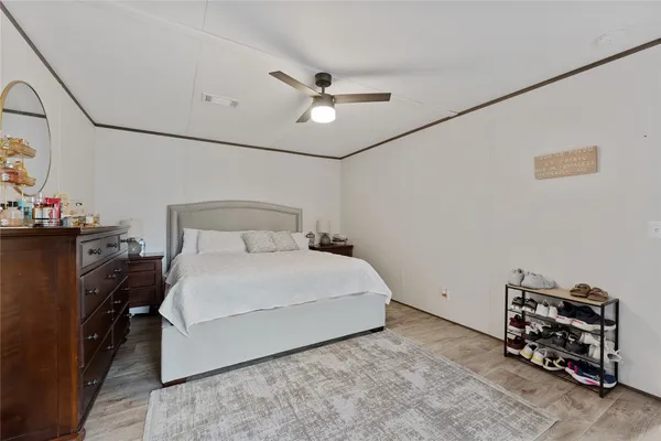 $1,400 | 863 Road 5252 Cleveland Tx 77327, Cleveland, TX 77327