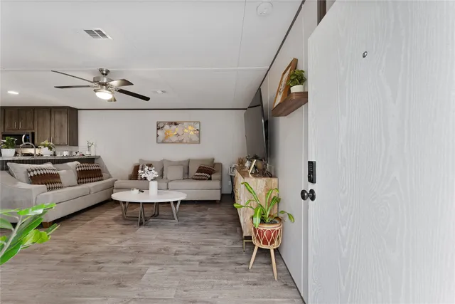 $1,400 | 863 Road 5252 Cleveland Tx 77327, Cleveland, TX 77327