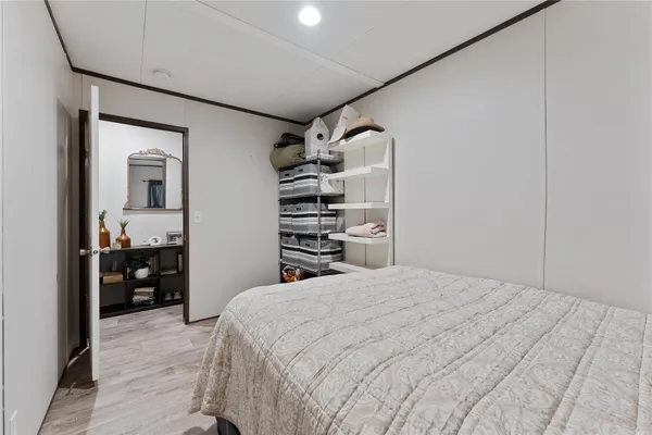 $1,400 | 863 Road 5252 Cleveland Tx 77327, Cleveland, TX 77327