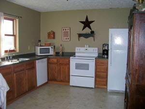 3270 Earl Road Mitchell, IN 47446 - Photo 3 of 11