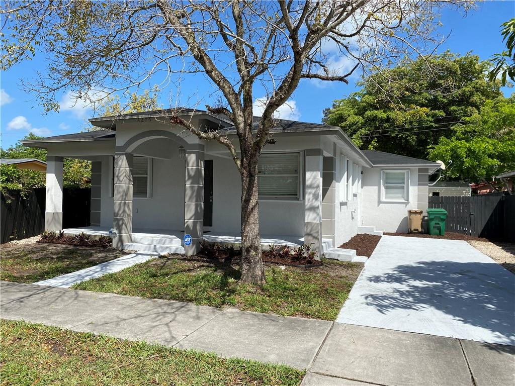 4276 Southwest 56th Avenue Davie, FL 33314 - Photo 1 of 23 Photo 1