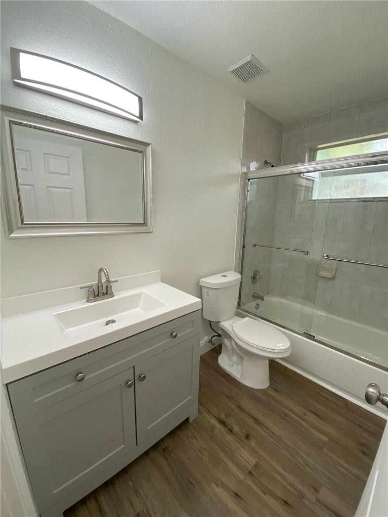 4276 Southwest 56th Avenue Davie, FL 33314 - Photo 13 of 23 Photo 13