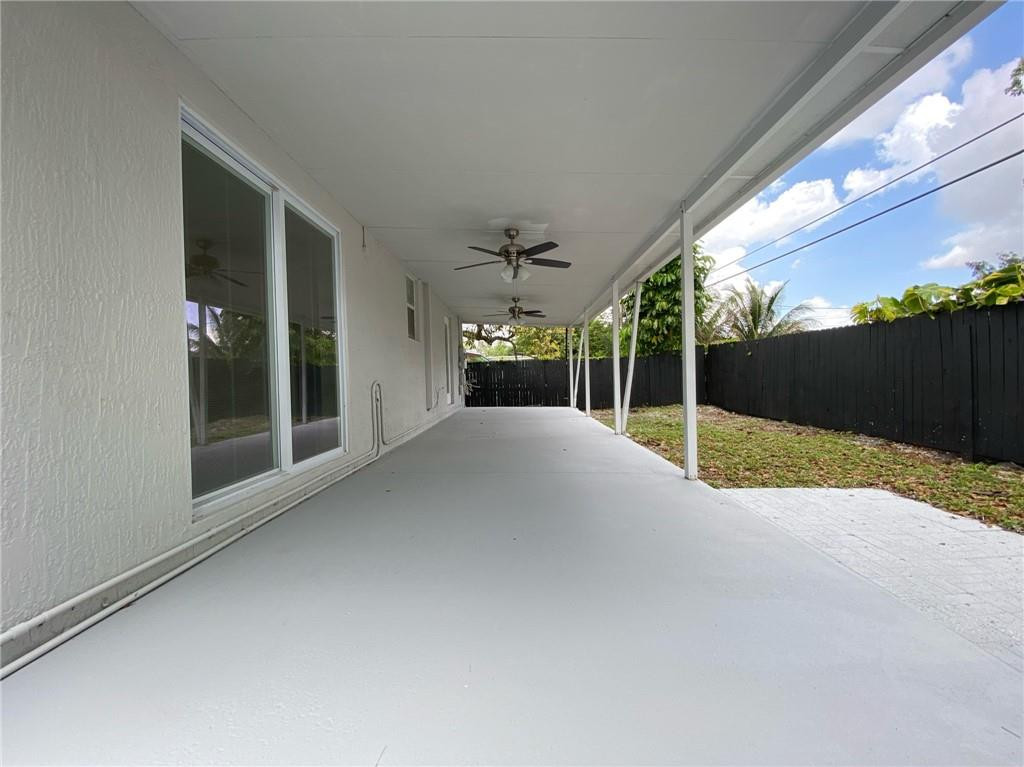 4276 Southwest 56th Avenue Davie, FL 33314 - Photo 21 of 23 Photo 21